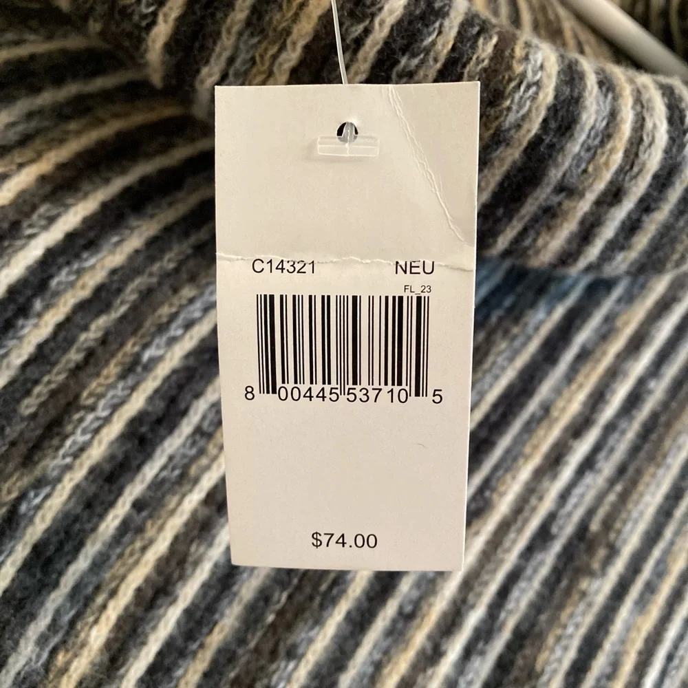 NWT Cejon Poncho - Picture 7 of 8